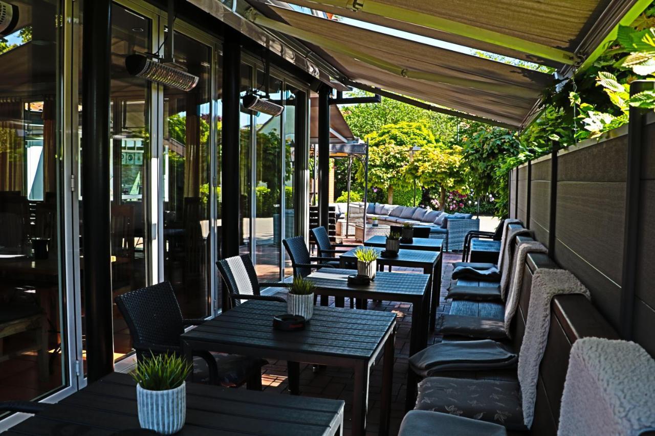 Hotel Central Zeven Extérieur photo