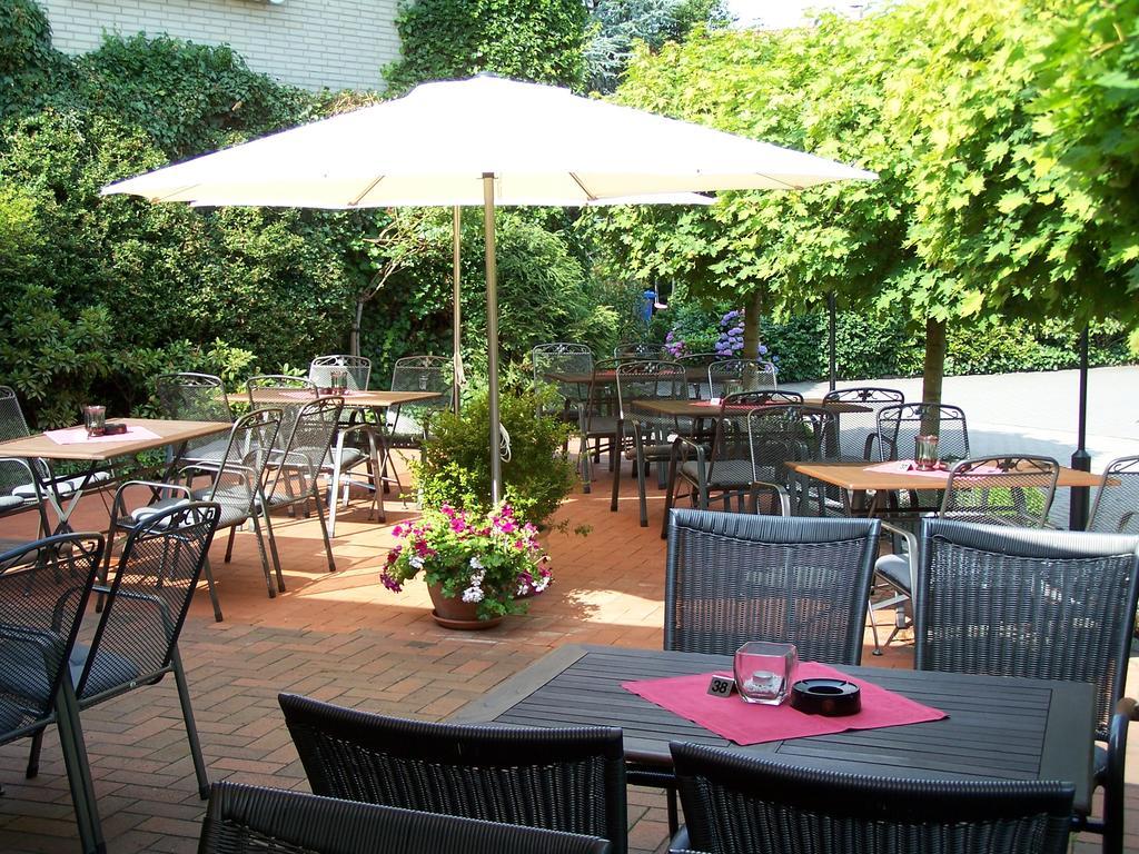 Hotel Central Zeven Extérieur photo
