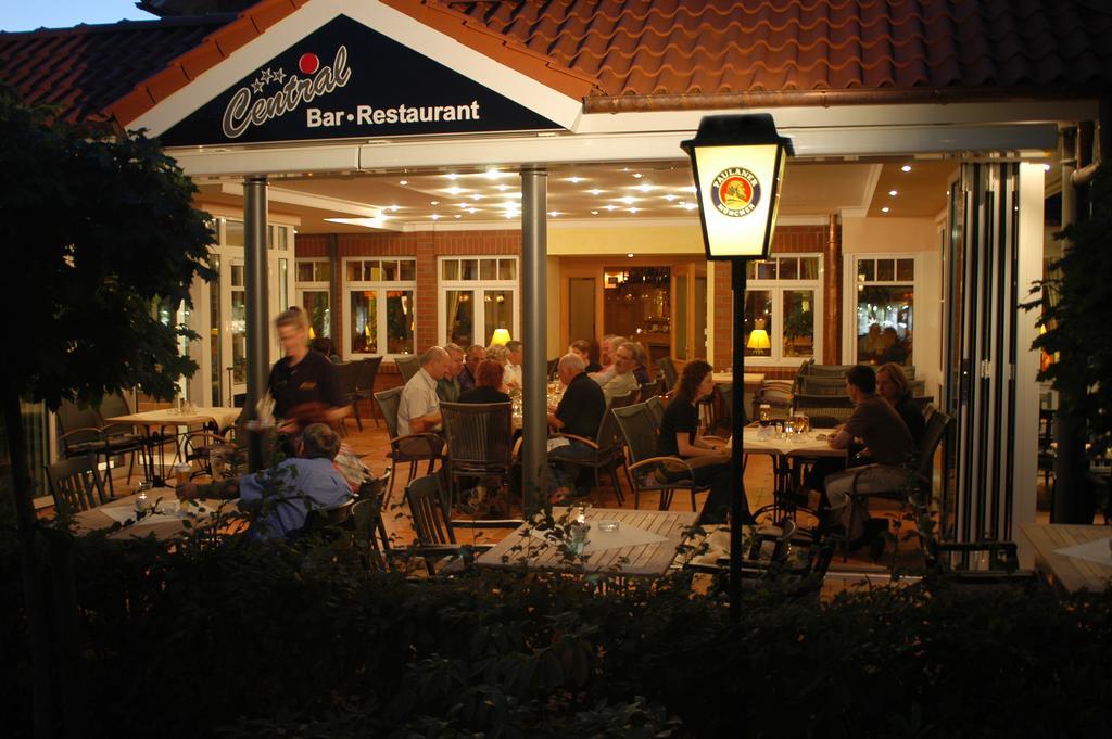 Hotel Central Zeven Extérieur photo