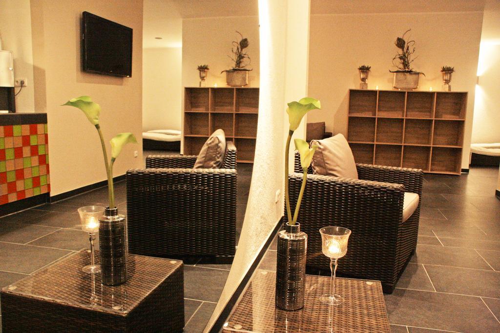 Hotel Central Zeven Extérieur photo